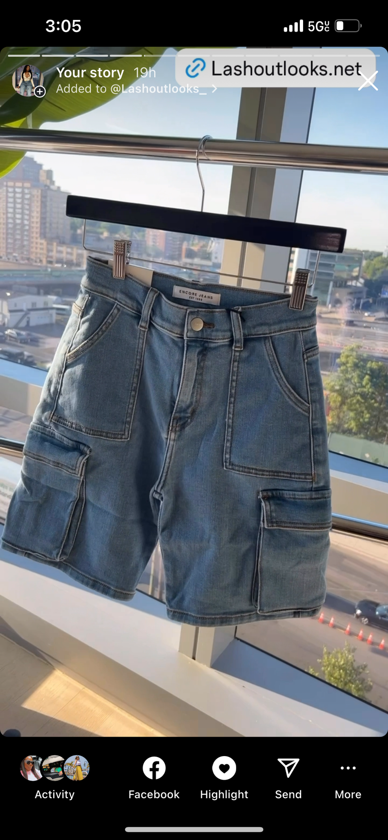 Cargo denim shorts